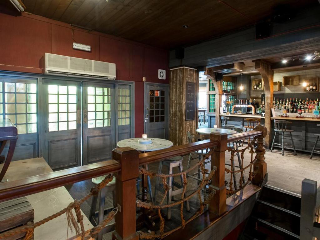Pub On The Hoe Плаймаут Экстерьер фото